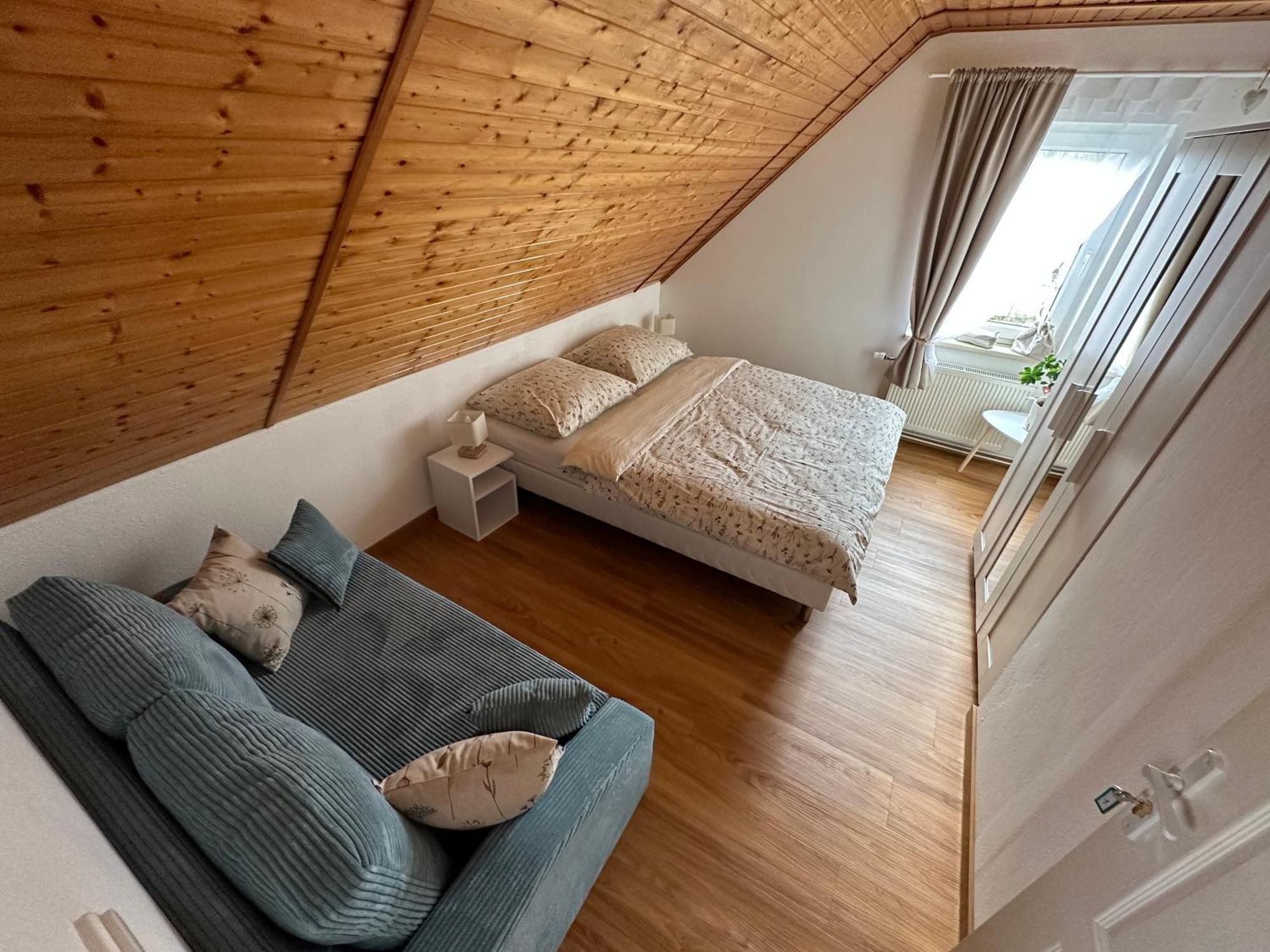 Apartman Jako U Babicky Tisá Exterior foto